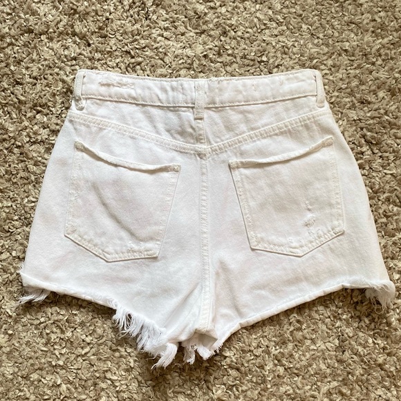 Zara High Rise Denim Shorts - Picture 7 of 8
